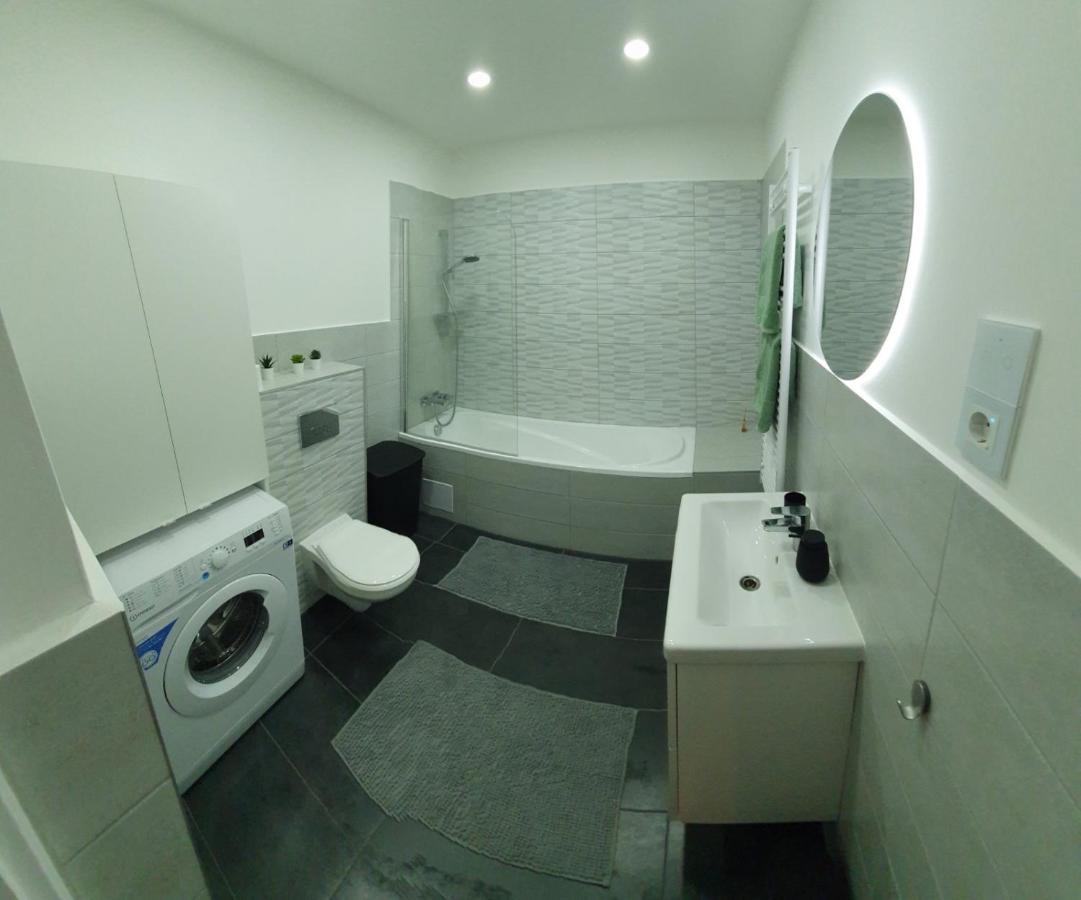 בודפשט Cs14 Gold Apartment מראה חיצוני תמונה